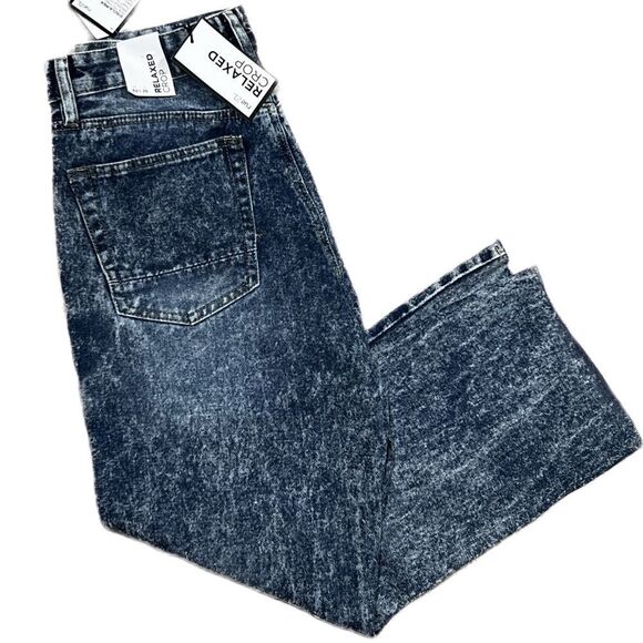 Rue21 men’s jeans, relaxed fit, crop, raw hem, distressed - Picture 1 of 9